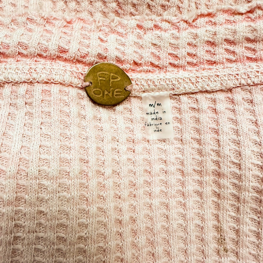 SOLD ❗️Free People Colt Waffle Knit Thermal Long Sleeve Raw Hem Top NWT Size M - Picture 9 of 12